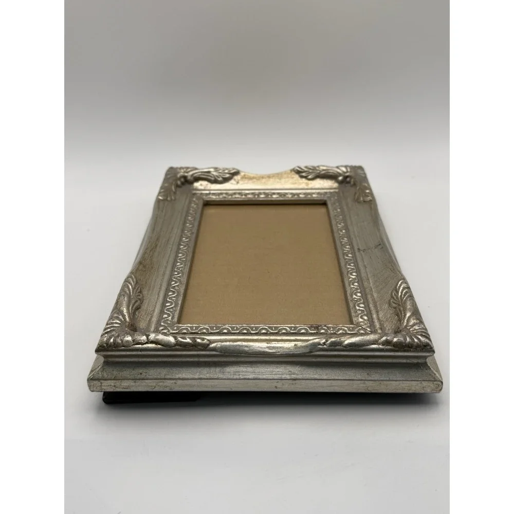 Melannco Ornate‎ Champagne Silver Picture Frame Tabletop 8.5
